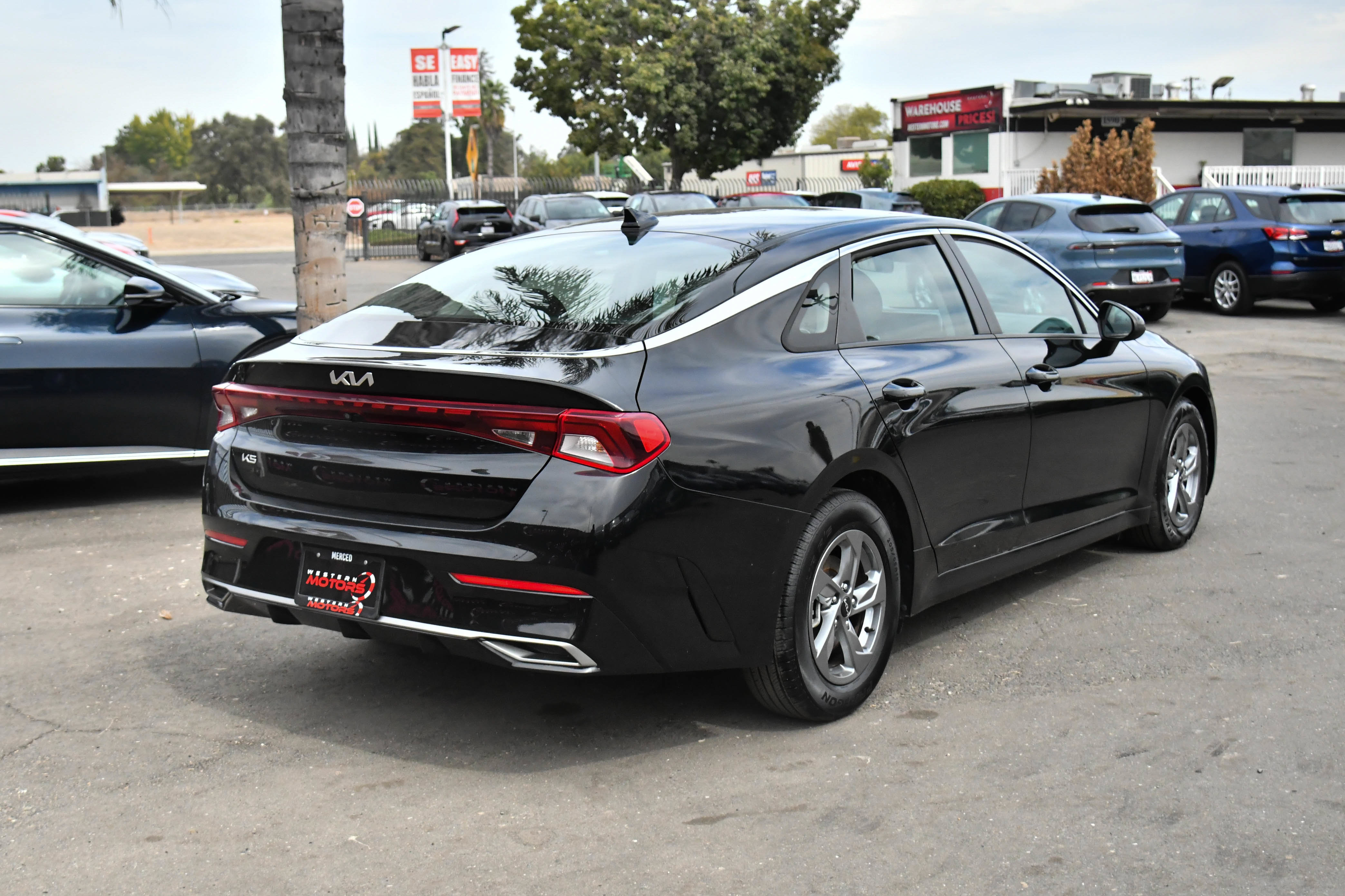 Used 2023 Kia K5 LXS FWD image 8