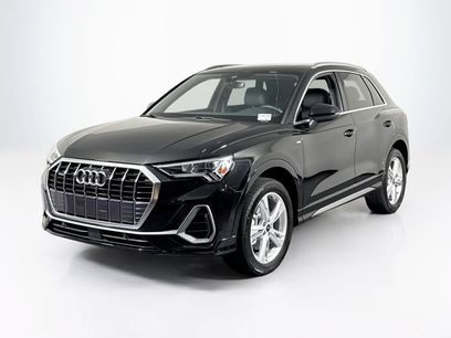 Used 2023 Audi Q3 2.0T Premium w/ Convenience Package