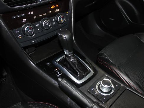 Used 2014 MAZDA MAZDA6 Grand Touring w/ GT Technology Package FWD image 17