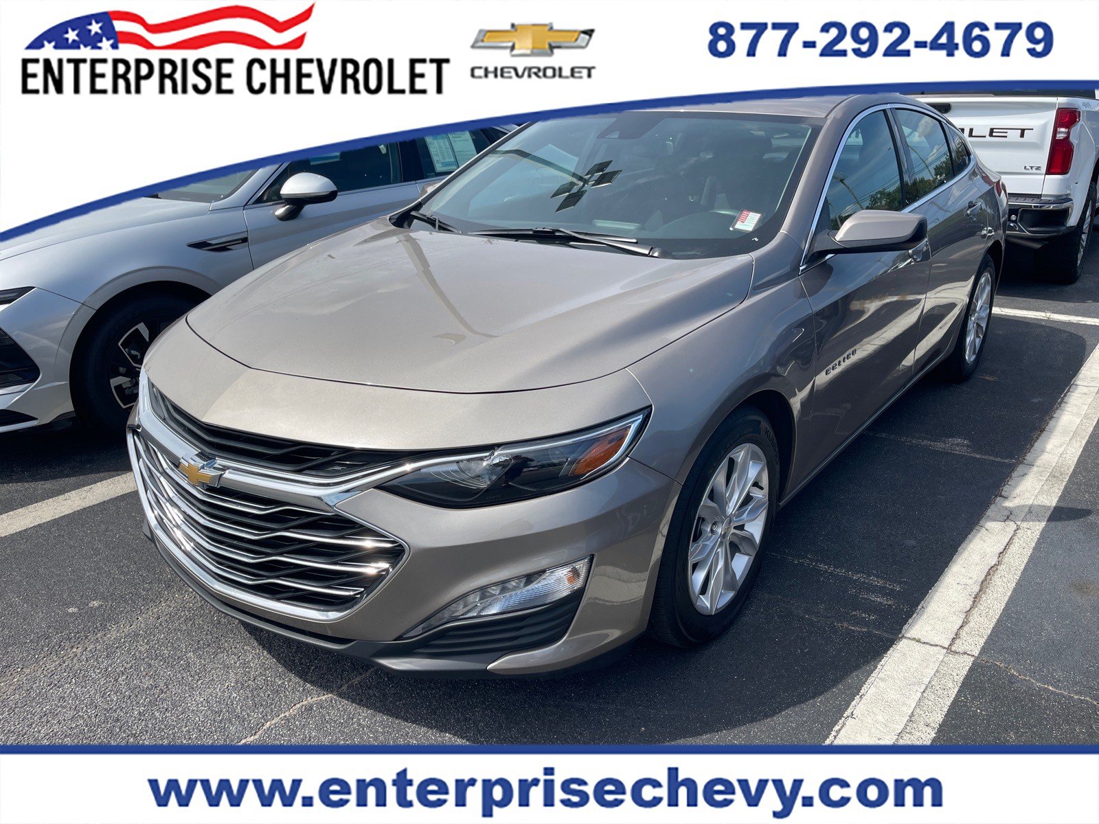Used 2024 Chevrolet Malibu LT FWD image 1