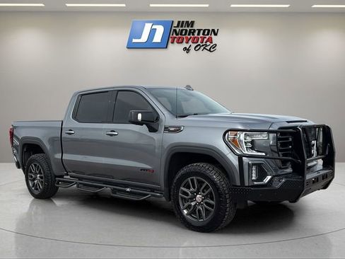 Used 2021 GMC Sierra 1500 AT4 w/ AT4 Value Package AWD/4WD image 3
