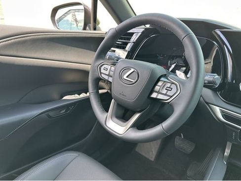 New 2026 Lexus RX 350 FWD image 14