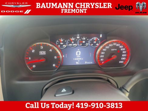 Used 2015 GMC Yukon Denali w/ Premium Package AWD/4WD image 18