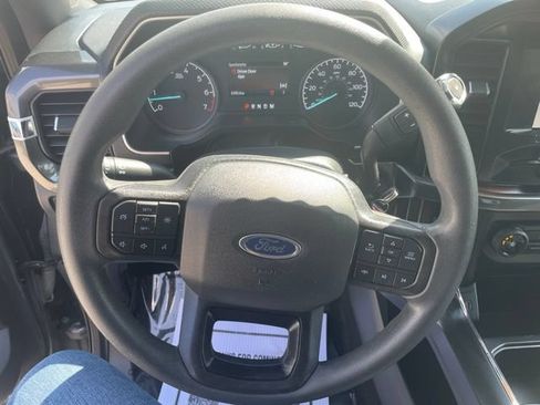Certified 2017 Ford Transit 350 XLT RWD image 42