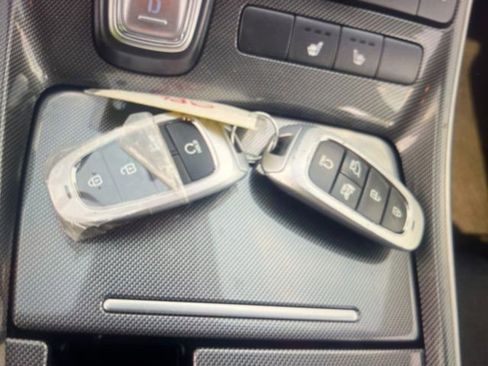 Used 2023 Hyundai Santa Fe SEL AWD/4WD image 6