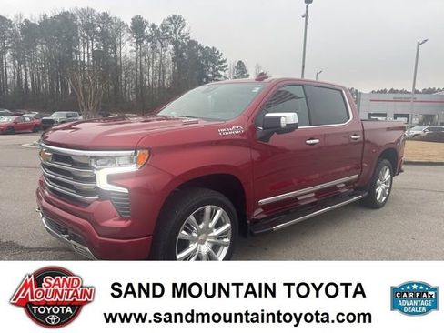 Used 2024 Chevrolet Silverado 1500 High Country w/ High Country Premium Package image 6