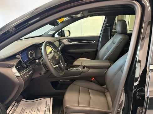 Used 2026 Cadillac XT5 Premium Luxury w/ Driver Assist Package AWD/4WD image 15
