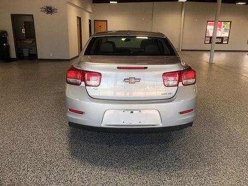 Used 2013 Chevrolet Malibu LS w/ Protection Package FWD image 4