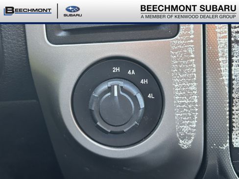 Used 2017 Ford Expedition EL XLT image 16