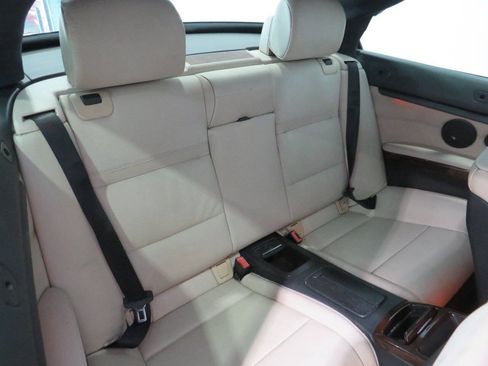Used 2012 BMW 328i Convertible RWD image 10