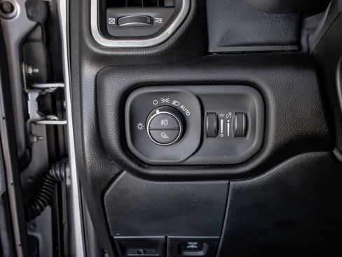 Used 2024 RAM 3500 Laramie w/ Night Edition image 27