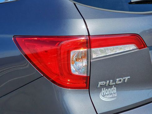 Used 2019 Honda Pilot EX image 29