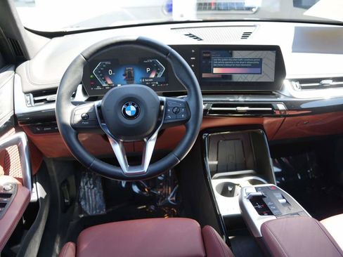 Used 2026 BMW X1 xDrive28i w/ Convenience Package AWD/4WD image 8