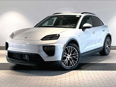 New 2026 Porsche Macan 4 Electric image 1