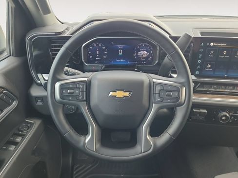 Used 2026 Chevrolet Silverado 1500 LT AWD/4WD image 12