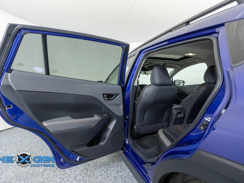 Used 2024 Subaru Crosstrek 2.5i Limited AWD/4WD image 25