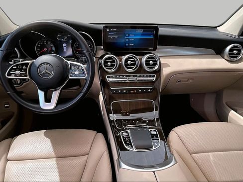 Used 2020 Mercedes-Benz GLC 300 4MATIC image 16