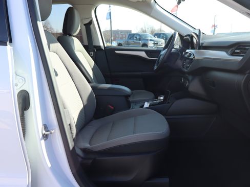 Used 2022 Ford Escape SE w/ Convenience Package image 12