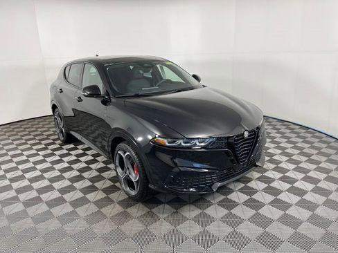 New 2026 Alfa Romeo Tonale w/ Quick Order Package 23H Volce image 3