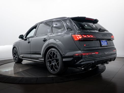 New 2026 Audi SQ7 Prestige image 5