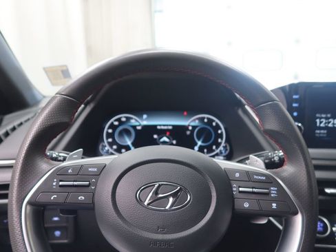 Used 2023 Hyundai Sonata SEL Plus w/ Preferred Accessory Package FWD image 18