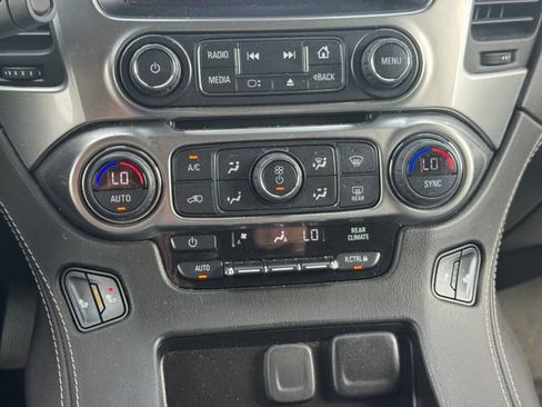 Used 2020 Chevrolet Tahoe LT w/ Max Trailering Package AWD/4WD image 31