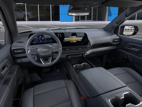 New 2026 Chevrolet Silverado EV LT w/ Plus Package AWD/4WD image 16