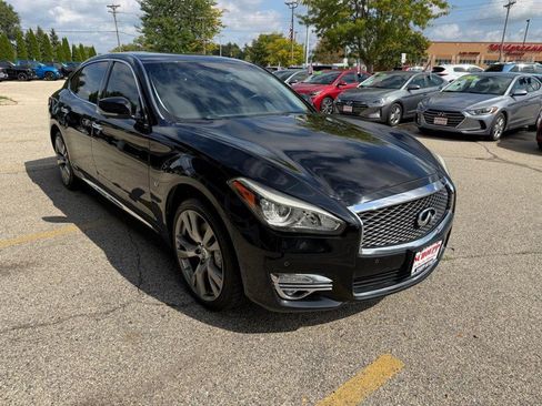 Used 2015 INFINITI Q70 L 3.7 w/ Technology Package image 3