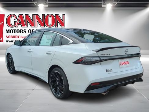 New 2026 Nissan Sentra SR w/ Floor Mat Package FWD image 7