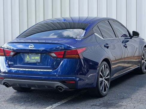 Used 2022 Nissan Altima 2.5 SR FWD image 44