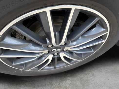 Used 2019 INFINITI QX60 Luxe w/ Sensory Package AWD/4WD image 11