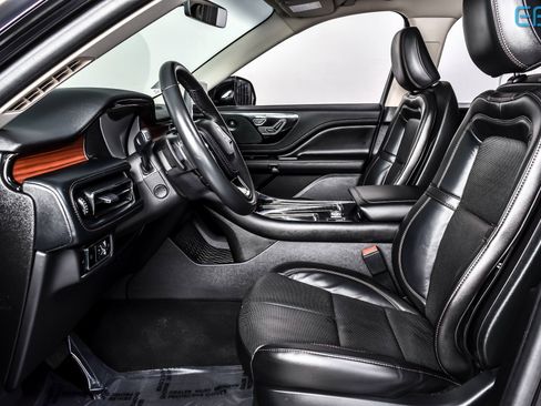 Used 2024 Lincoln Aviator Reserve image 16