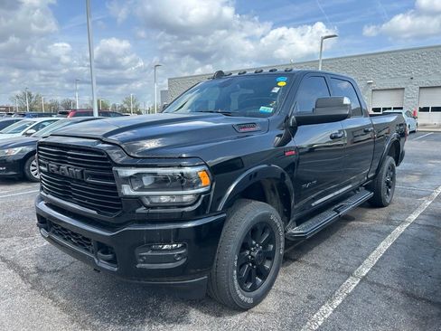 Used 2022 RAM 2500 Laramie w/ Night Edition image 2
