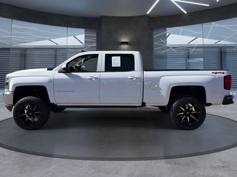 Used 2017 Chevrolet Silverado 1500 LT w/ Trailering Package AWD/4WD image 3