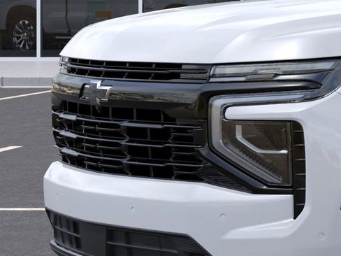 New 2026 Chevrolet Suburban RST AWD/4WD image 13
