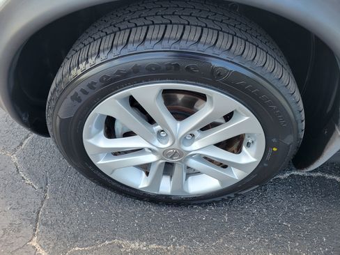 Used 2012 Nissan Juke SV w/ Chrome Pkg FWD image 30