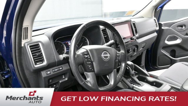 Used 2022 Nissan Frontier SV AWD/4WD image 23