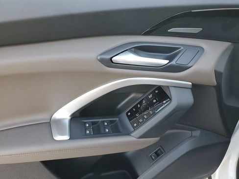 Certified 2025 Audi Q5 Premium Plus w/ Premium Plus AWD/4WD image 25