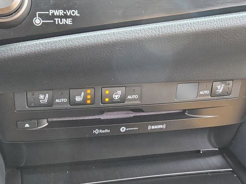 Certified 2022 Lexus ES 350 w/ Premium Package image 22