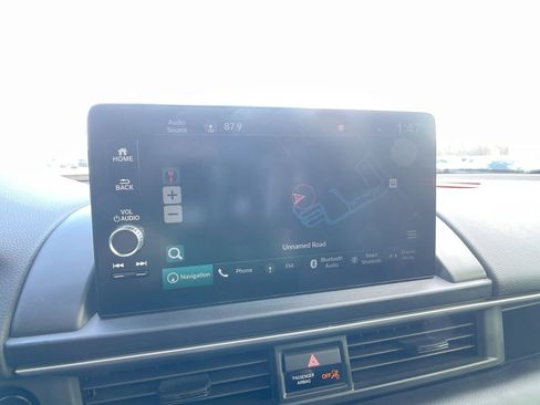 Used 2024 Honda Pilot Touring image 19