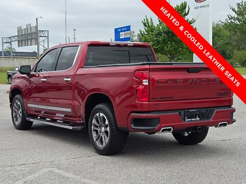 Used 2024 Chevrolet Silverado 1500 High Country w/ Technology Package AWD/4WD image 4