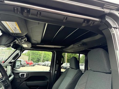New 2026 Jeep Wrangler Unlimited Sport AWD/4WD image 16