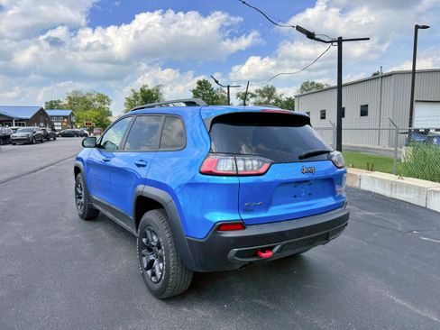 Used 2021 Jeep Cherokee Trailhawk AWD/4WD image 7