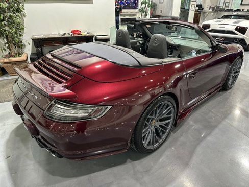 Used 2006 Porsche 911 Carrera 4 AWD/4WD image 2