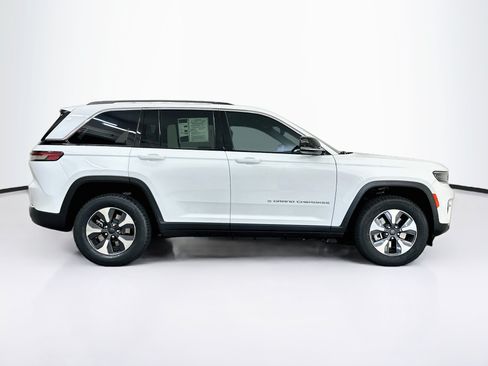 Used 2022 Jeep Grand Cherokee Limited 4xe AWD/4WD image 10