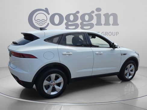 Used 2022 Jaguar E-PACE AWD/4WD image 5