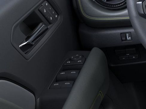 New 2026 Chevrolet Colorado ZR2 w/ Technology Package AWD/4WD image 44