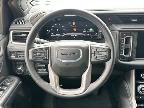 Used 2024 GMC Yukon XL Denali w/ Max Trailering Package AWD/4WD image 13