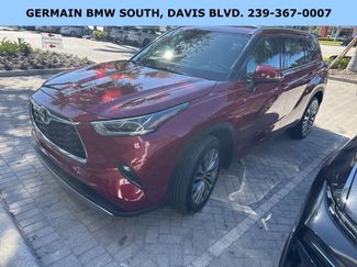 Used 2021 Toyota Highlander Platinum video 1