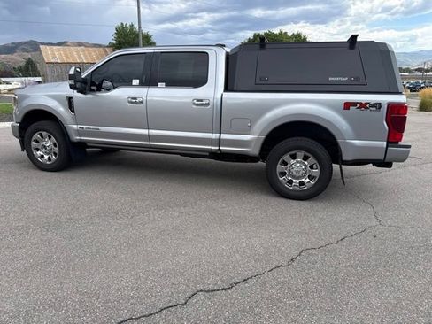 Used 2020 Ford F350 Platinum w/ FX4 Off-Road Package AWD/4WD image 4